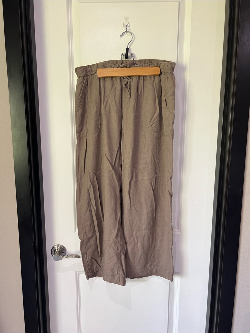 Splendid Women’s Lightweight Drawstring Pants - Taupe